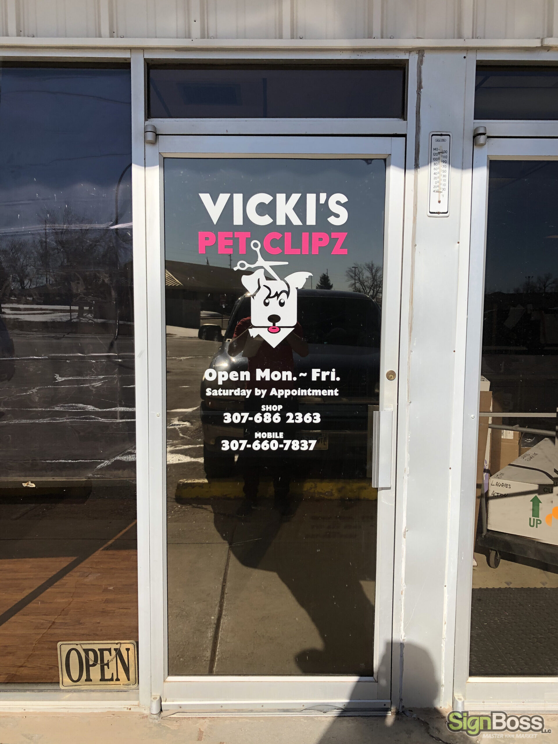 Window graphics for new pet businesses in Gillette WY